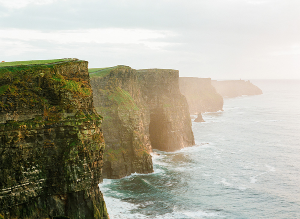  photo ireland-landscape_zps3mcumemy.png