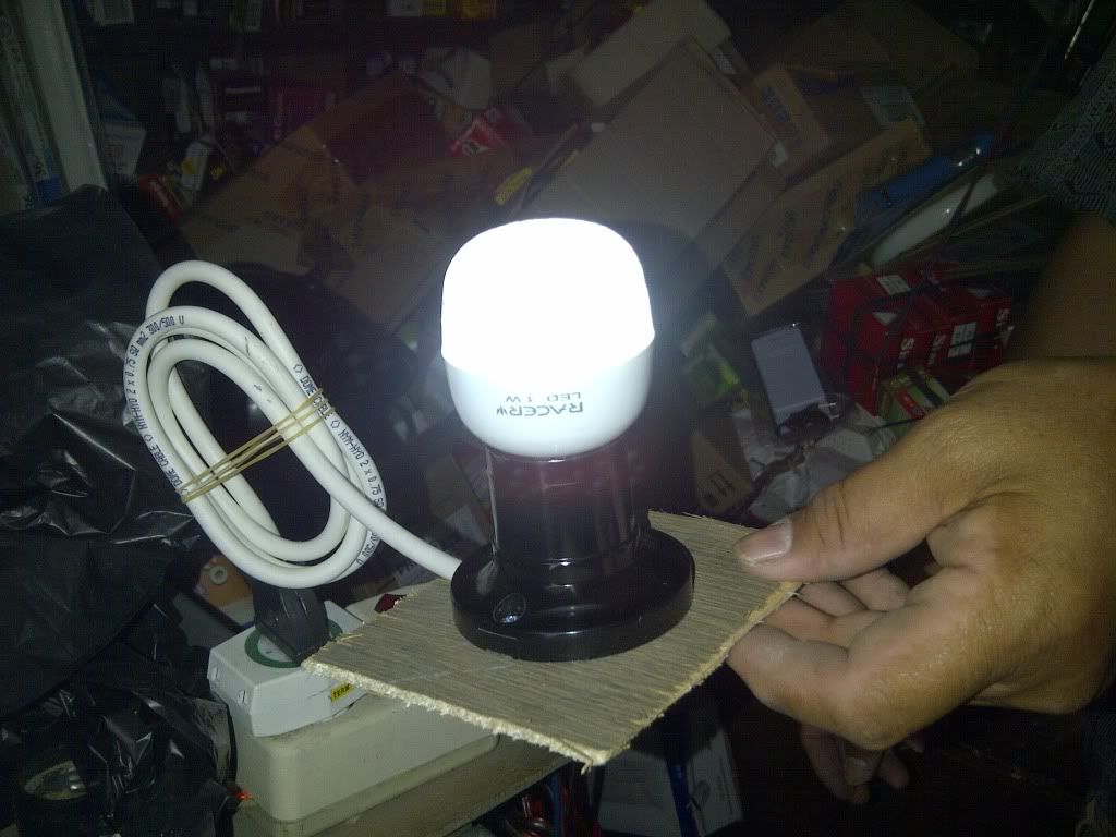 Lampu LED 1W Paling Hemat Listrik Terang Setara Bohlam 20W Solusi