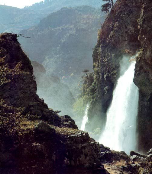 NIGDE01.jpg