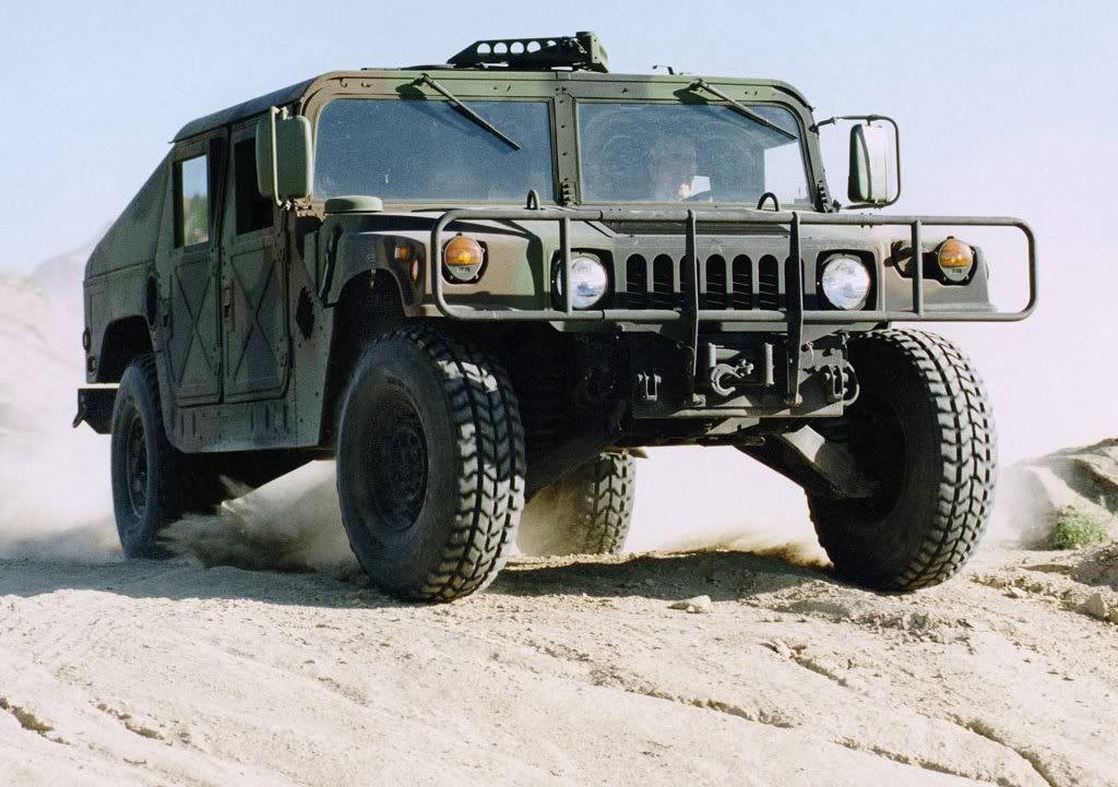 Zrhl_askeri_ara_personel_tayc_hummer.jpg