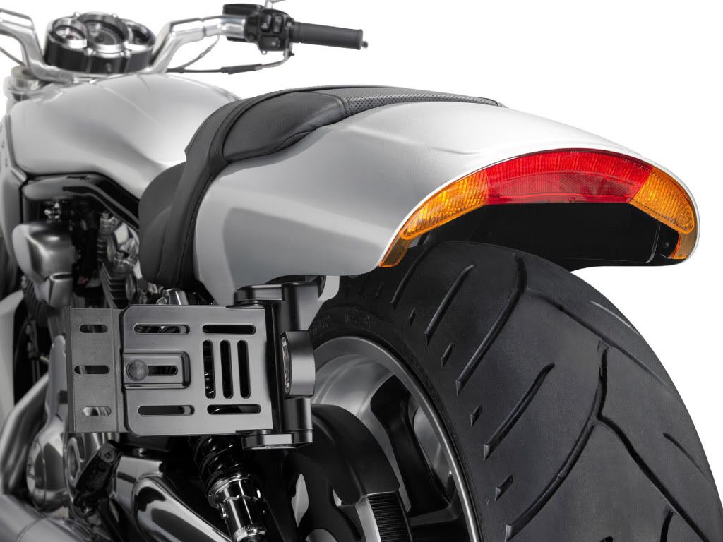 harley-davidson-011wwwmyWallpaperscom-1600x1200.jpg