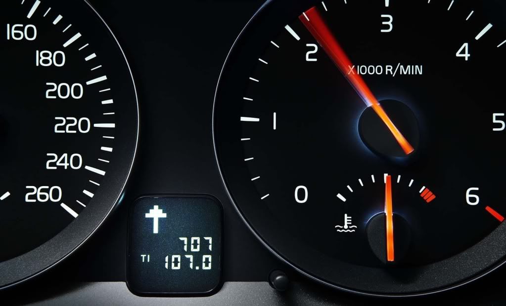 volvo_drive_gauges-1680x1050.jpg