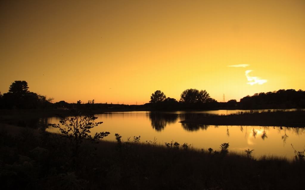 ws_Columbia_Lake_1680x1050.jpg