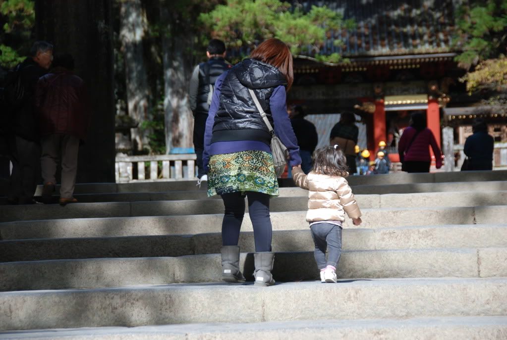 東照宮へ
