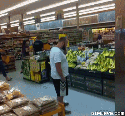 381949_costume-banana-shopping-bananas-d