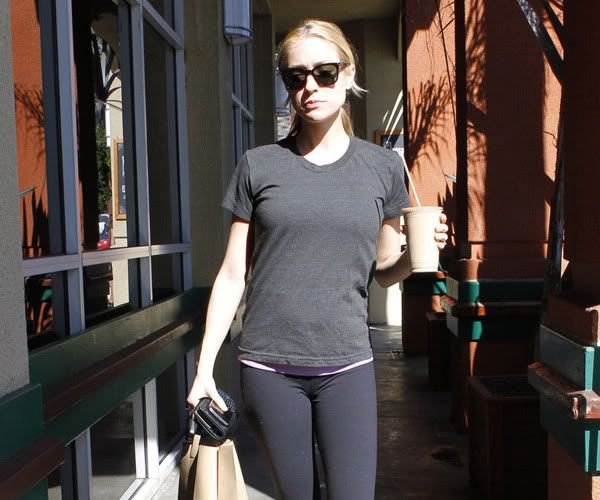 kristin cavallari kristin cavallari tights camel