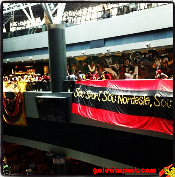Invadindo o Aeroporto 09/11/2012