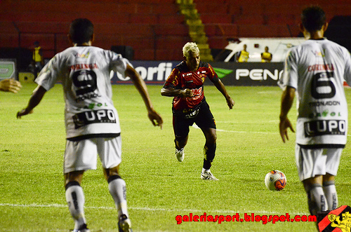 Marcelinho Para&iacute;ba contra o ASA