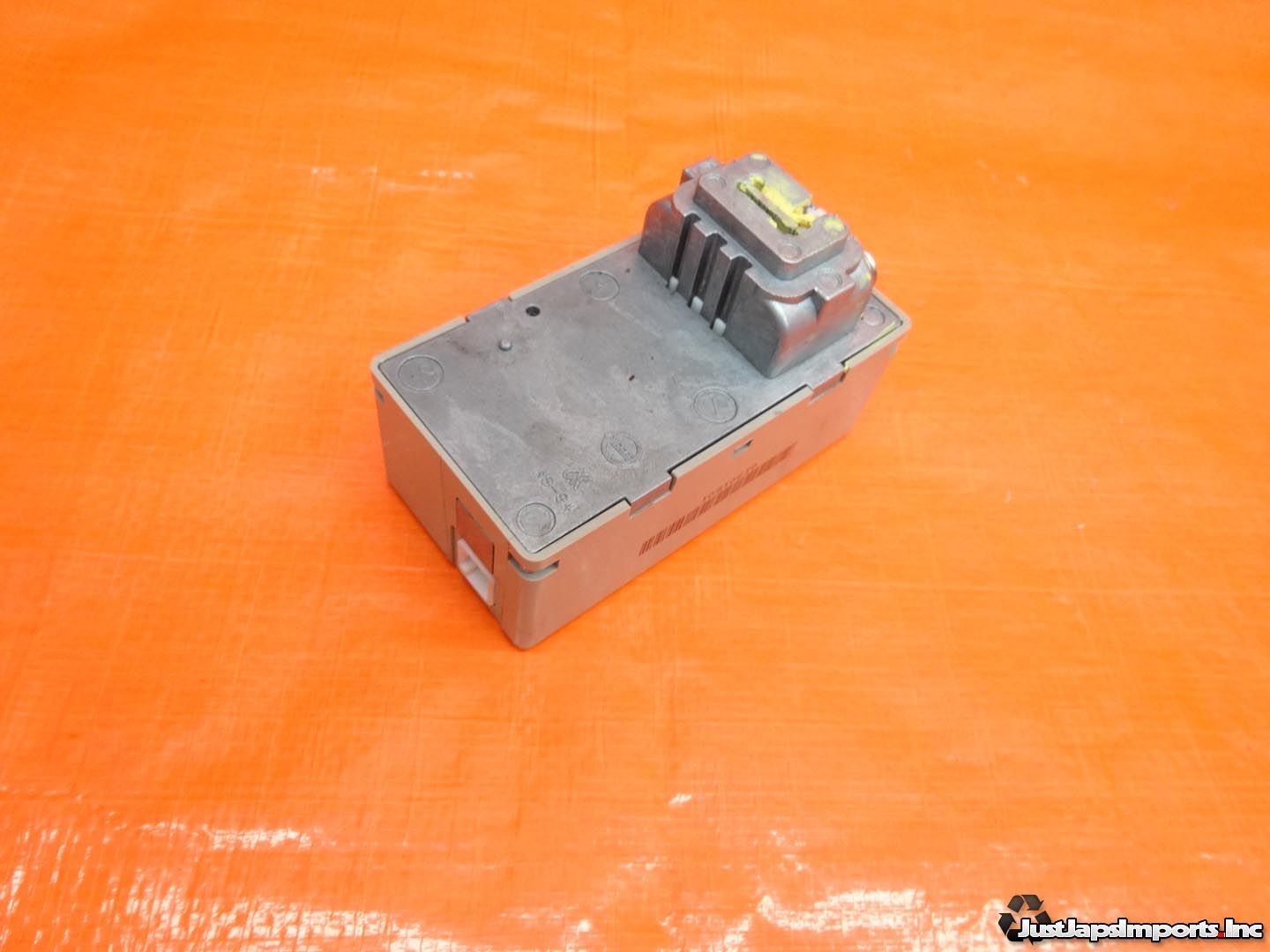 10 11 INFINITI G37 OEM STEERING COLUMN LOCK MODULE G37S