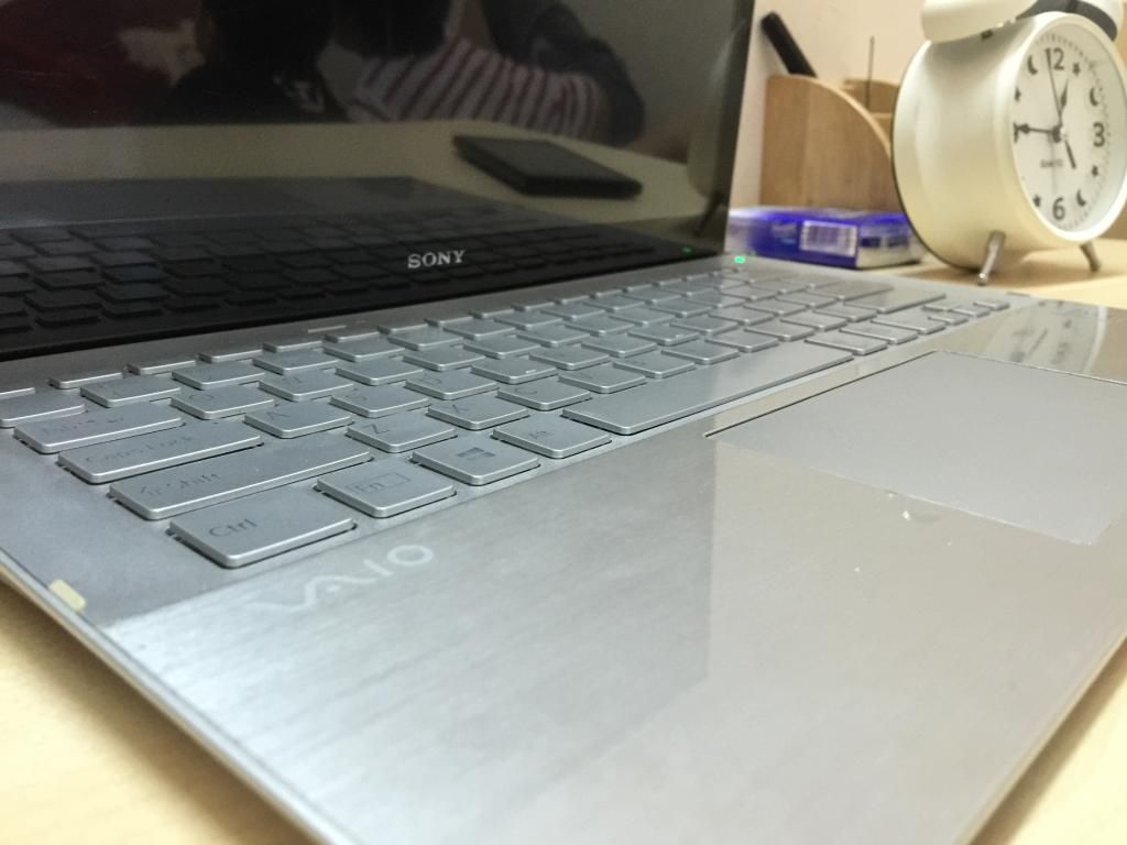 Cần bán gấp Sony Pro 13 cảm ứng - Model: SVP13223SGS - 1