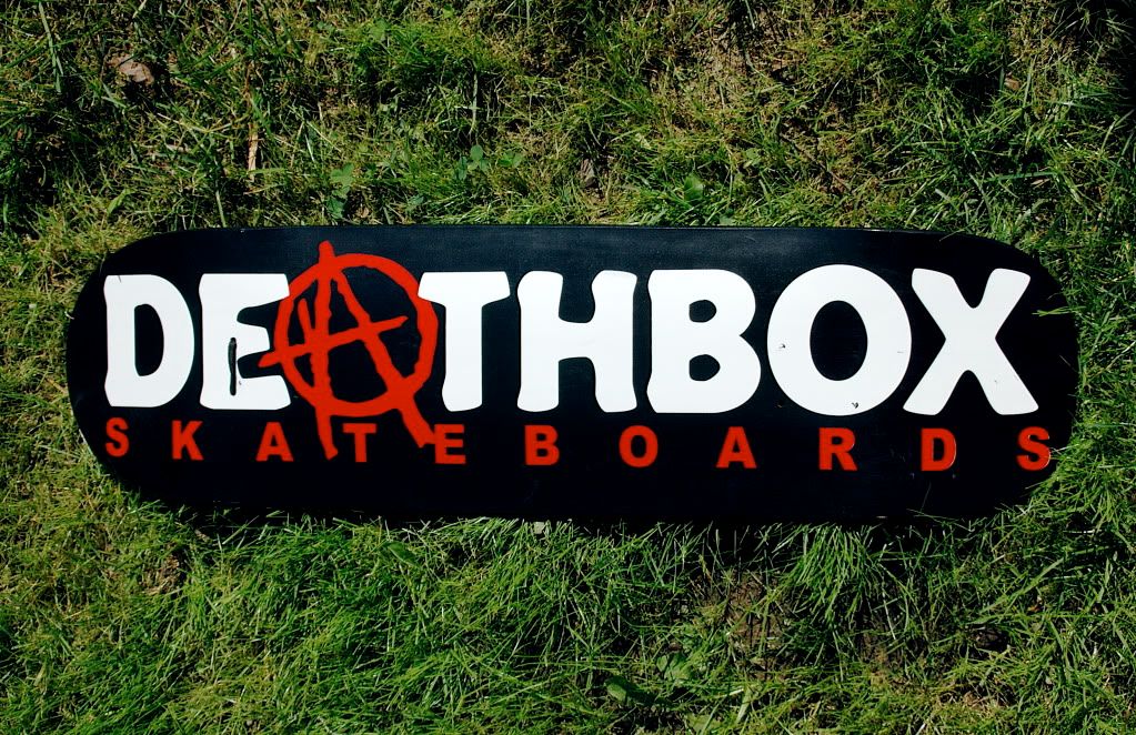 DEATHbOX