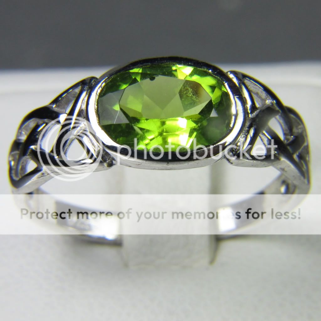 38g AMAZING NATURAL OVAL PERIDOT RING  